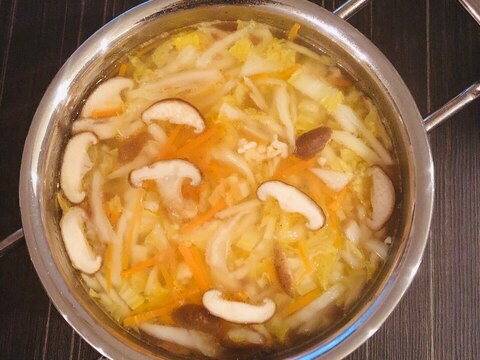 白菜と椎茸のオイスターとろみチキンスープ